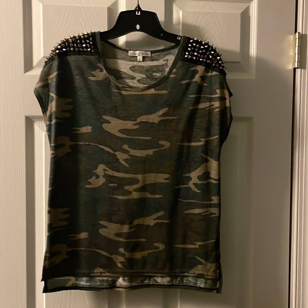 Spikes Camo T-Shirt
